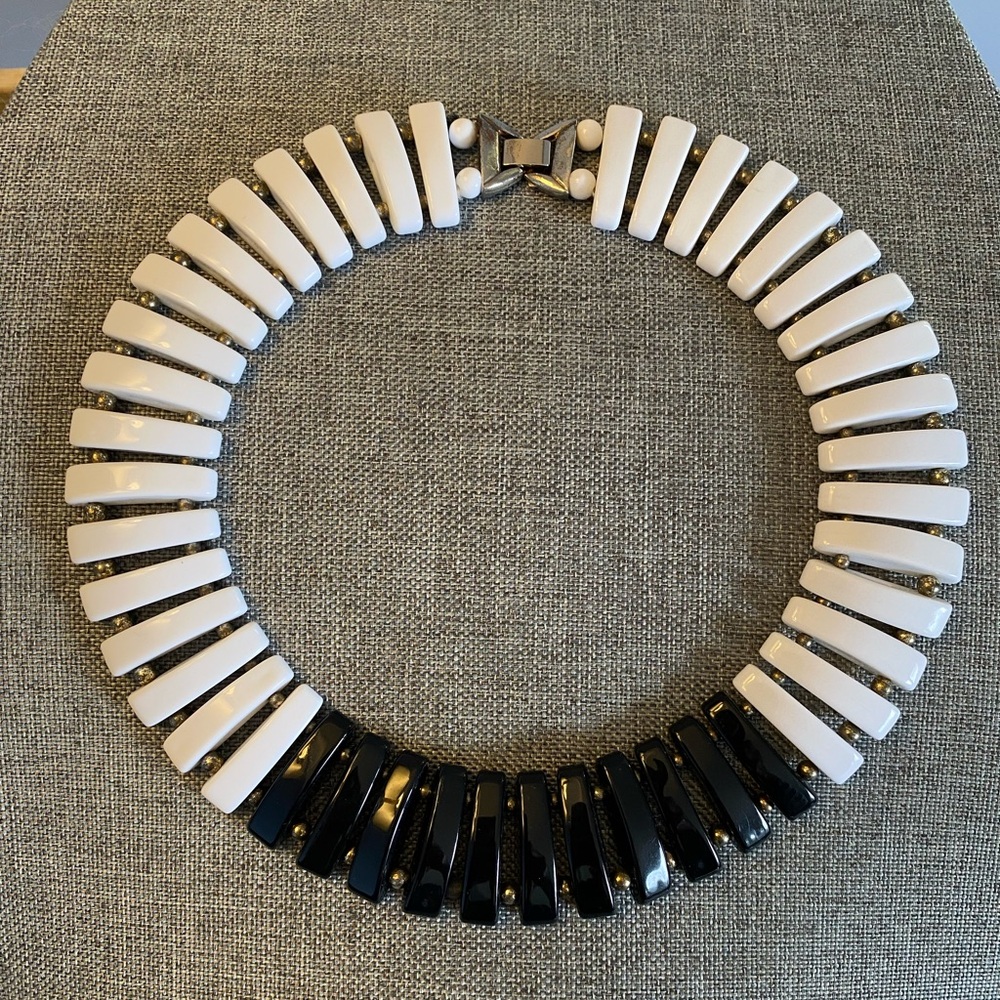 Vintage Black and White Choker Necklace